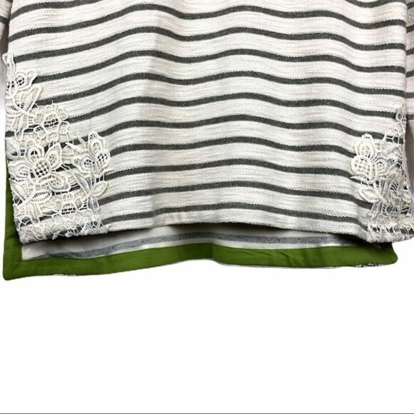 Matilda Jane Grey Stripe Tunic Top Ivory Lace Trim Long Sleeve NWOT Size S - Picture 3 of 9